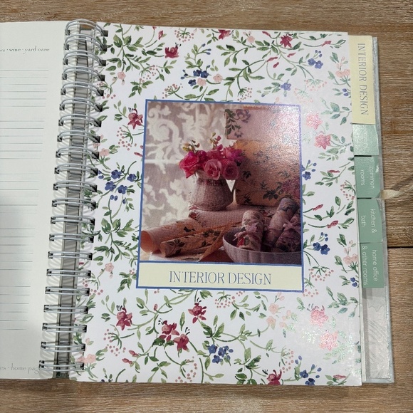 Vintage Y2K Victoria Magazine Home Planner - Picture 7 of 15